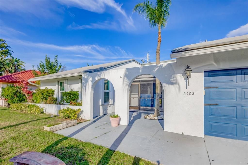 For Sale: $575,000 (3 beds, 2 baths, 2226 Square Feet)