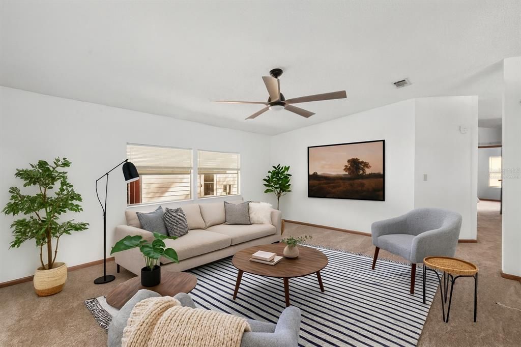 For Sale: $129,450 (2 beds, 2 baths, 1342 Square Feet)