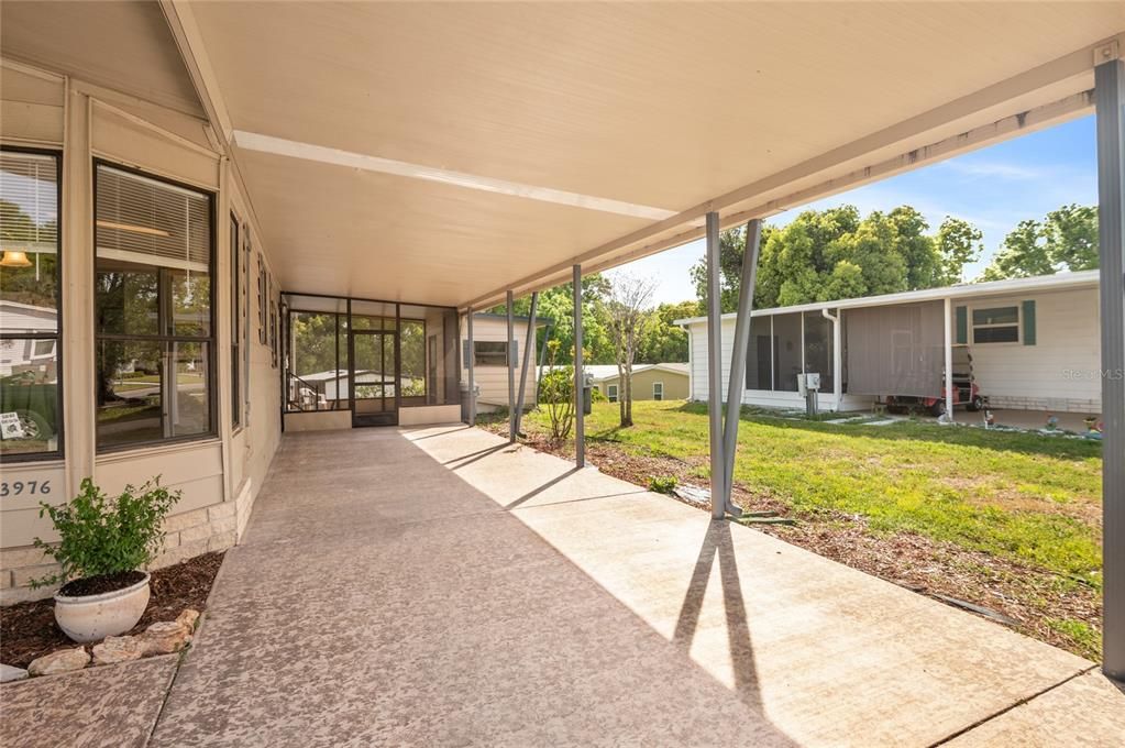 For Sale: $129,450 (2 beds, 2 baths, 1342 Square Feet)