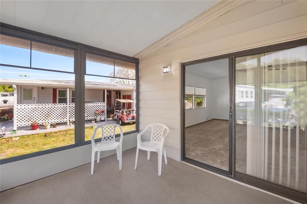 For Sale: $129,450 (2 beds, 2 baths, 1342 Square Feet)