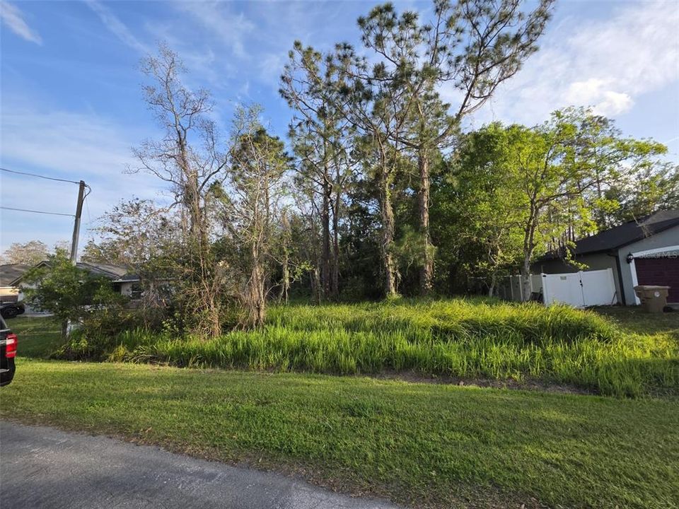 For Sale: $39,999 (0.22 acres)