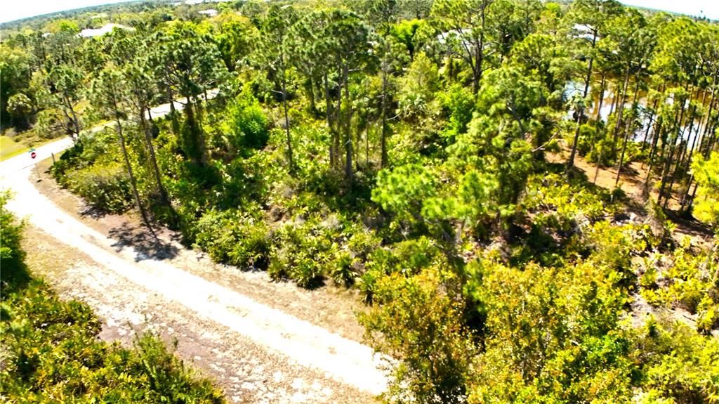 На продажу: $29,900 (0.31 acres)