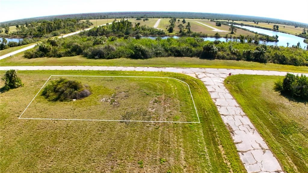 For Sale: $22,500 (0.33 acres)