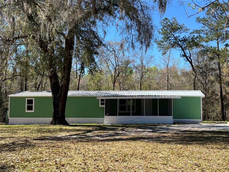 Recently Sold: $162,000 (2 beds, 2 baths, 924 Square Feet)