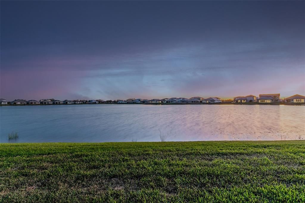 For Sale: $837,700 (3 beds, 2 baths, 2333 Square Feet)