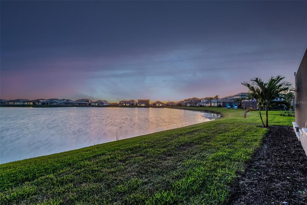 For Sale: $837,700 (3 beds, 2 baths, 2333 Square Feet)