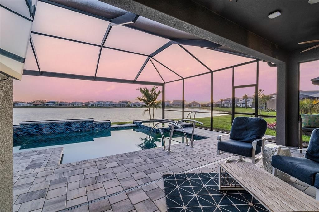 For Sale: $837,700 (3 beds, 2 baths, 2333 Square Feet)