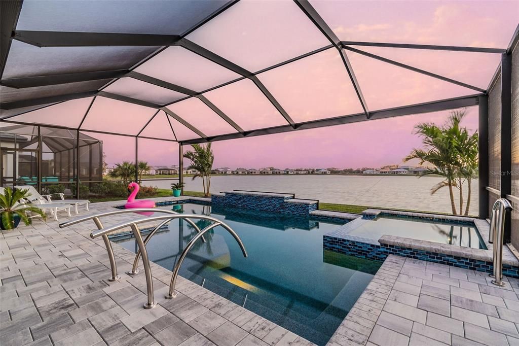 For Sale: $837,700 (3 beds, 2 baths, 2333 Square Feet)