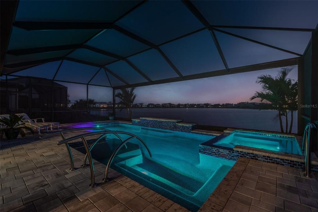 For Sale: $837,700 (3 beds, 2 baths, 2333 Square Feet)