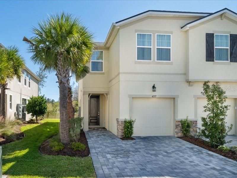 For Sale: $379,000 (3 beds, 2 baths, 1667 Square Feet)