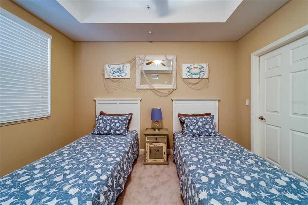 出租: $5,995 (3 贝兹, 3 浴室, 3020 平方英尺)