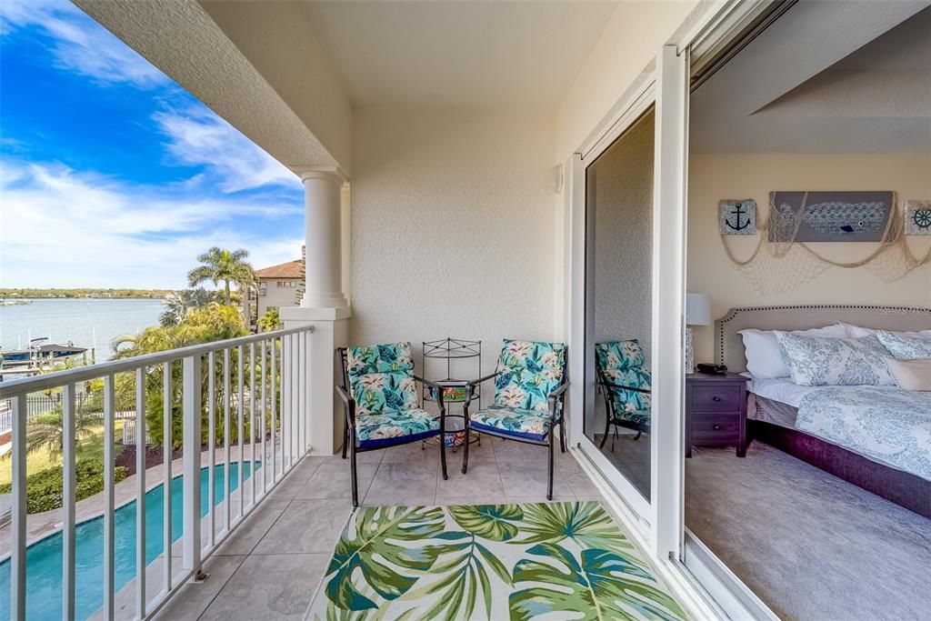 出租: $5,995 (3 贝兹, 3 浴室, 3020 平方英尺)