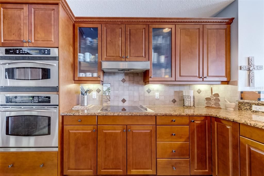 出租: $5,995 (3 贝兹, 3 浴室, 3020 平方英尺)