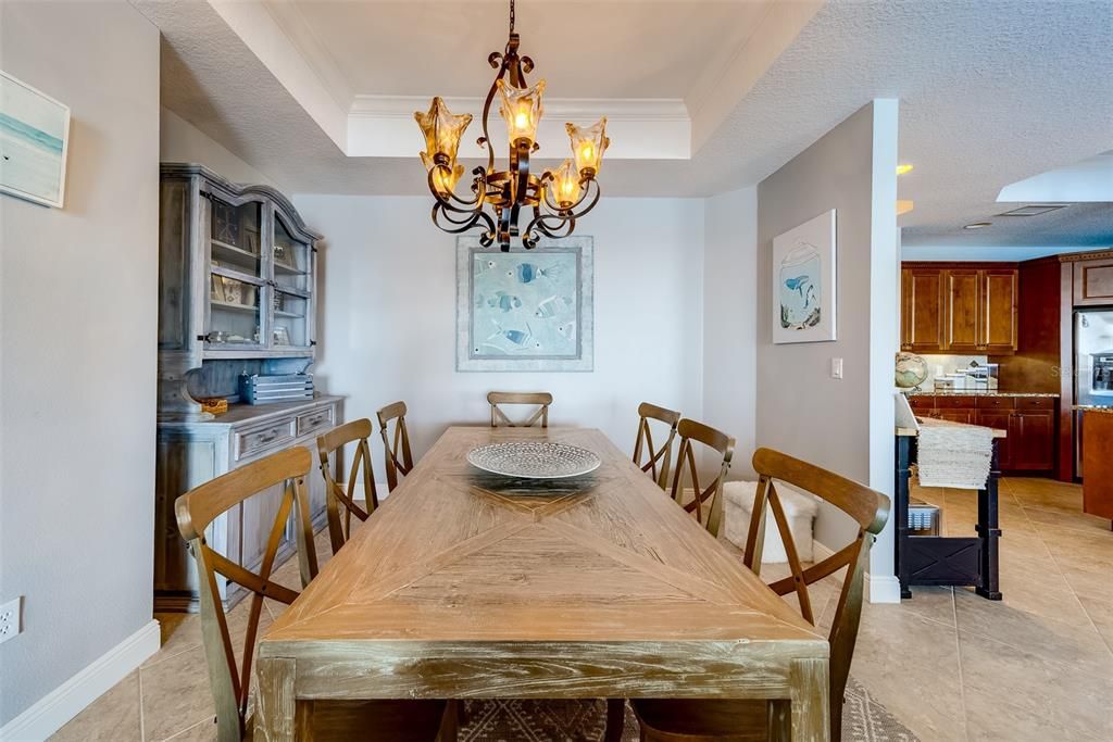 出租: $5,995 (3 贝兹, 3 浴室, 3020 平方英尺)