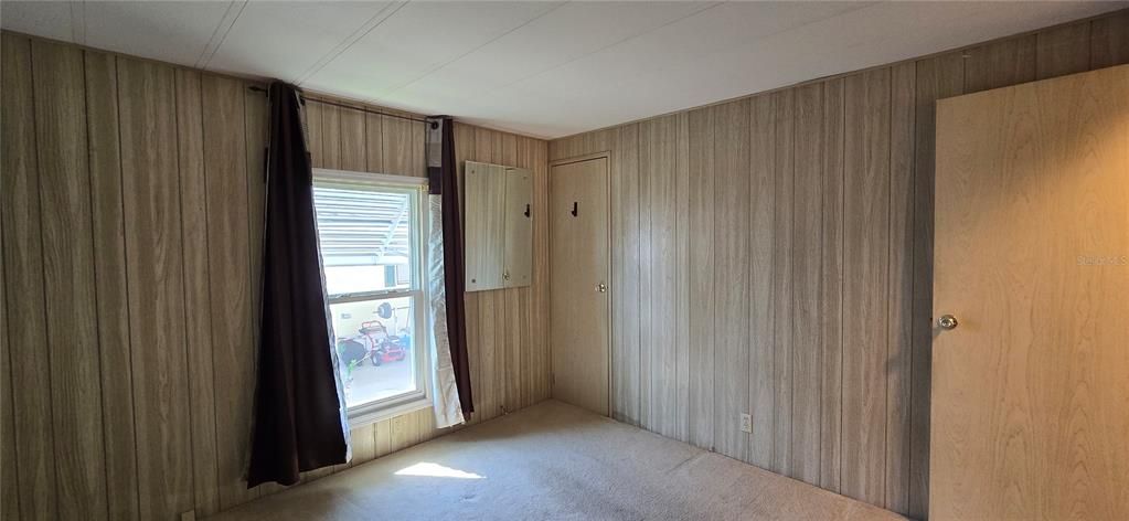 На продажу: $147,900 (2 спален, 2 ванн, 1296 Квадратных фут)