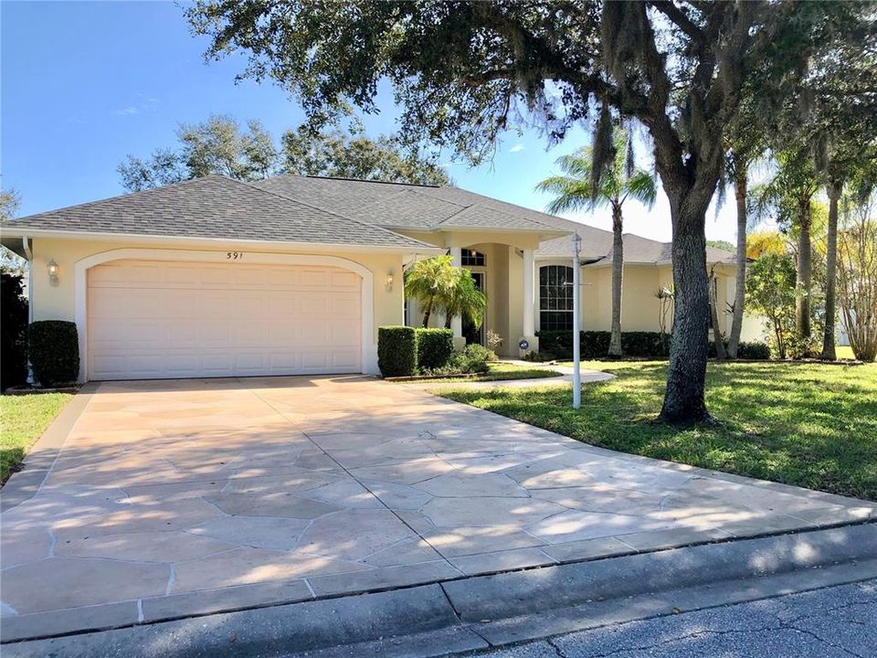 Recently Rented: $2,999 (3 beds, 3 baths, 2416 Square Feet)