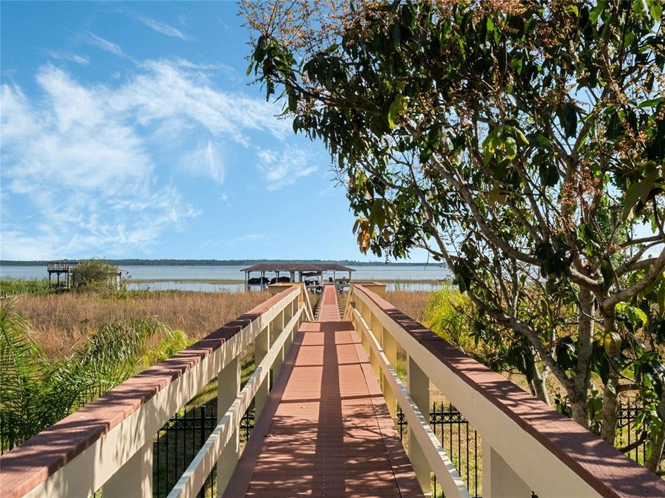 На продажу: $2,795,000 (4 спален, 4 ванн, 5370 Квадратных фут)