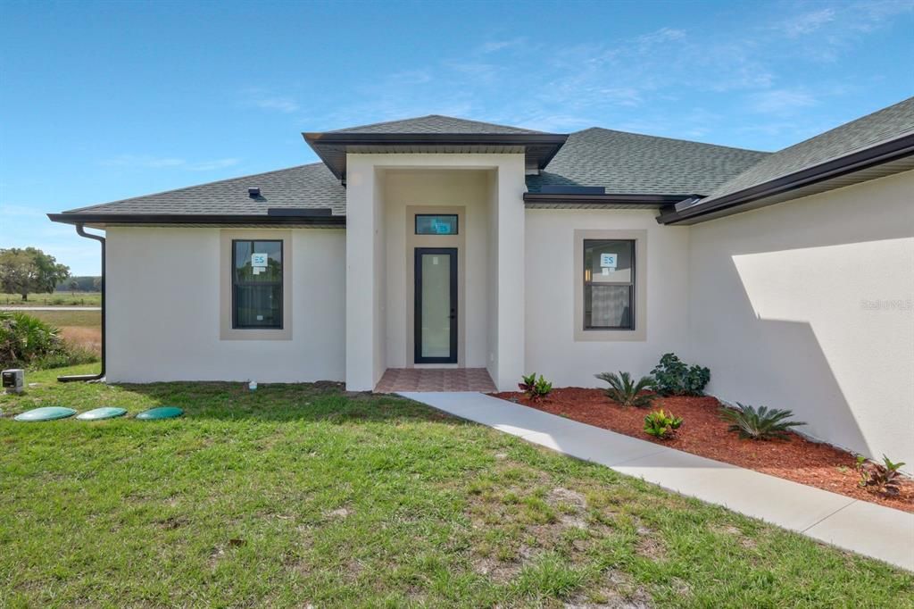 Vendido Recientemente: $344,999 (3 camas, 2 baños, 1874 Pies cuadrados)