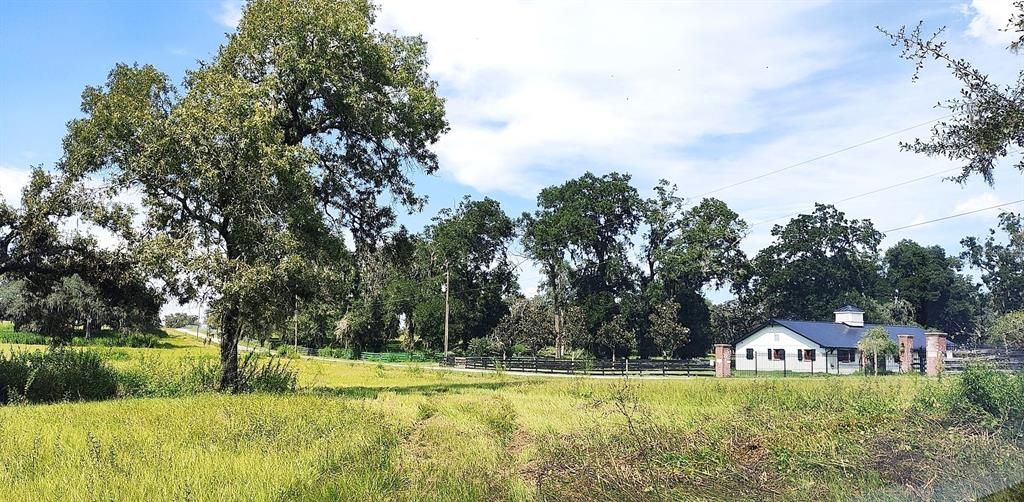 For Sale: $448,000 (10.05 acres)