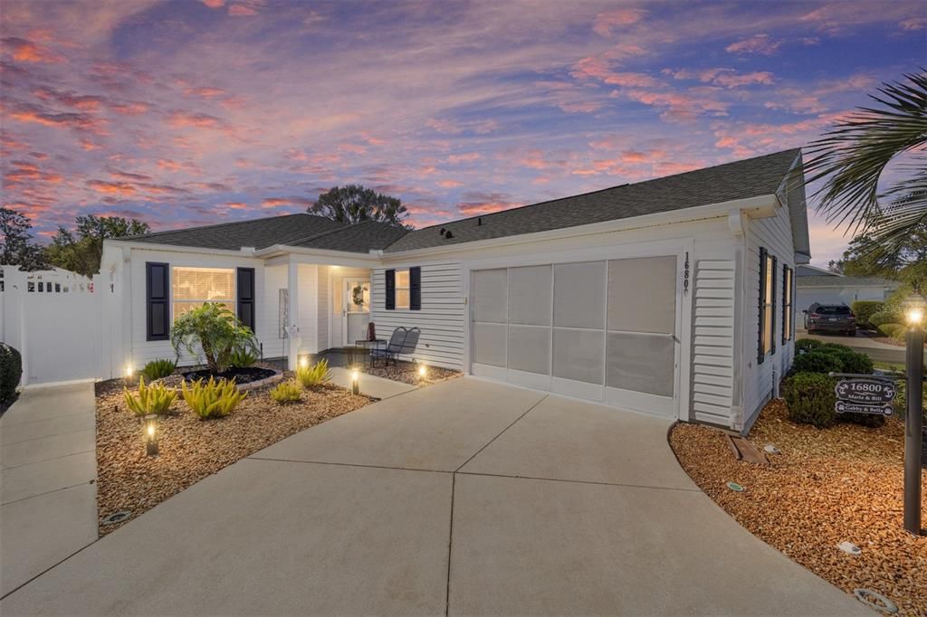Active With Contract: $399,900 (4 beds, 2 baths, 1800 Square Feet)