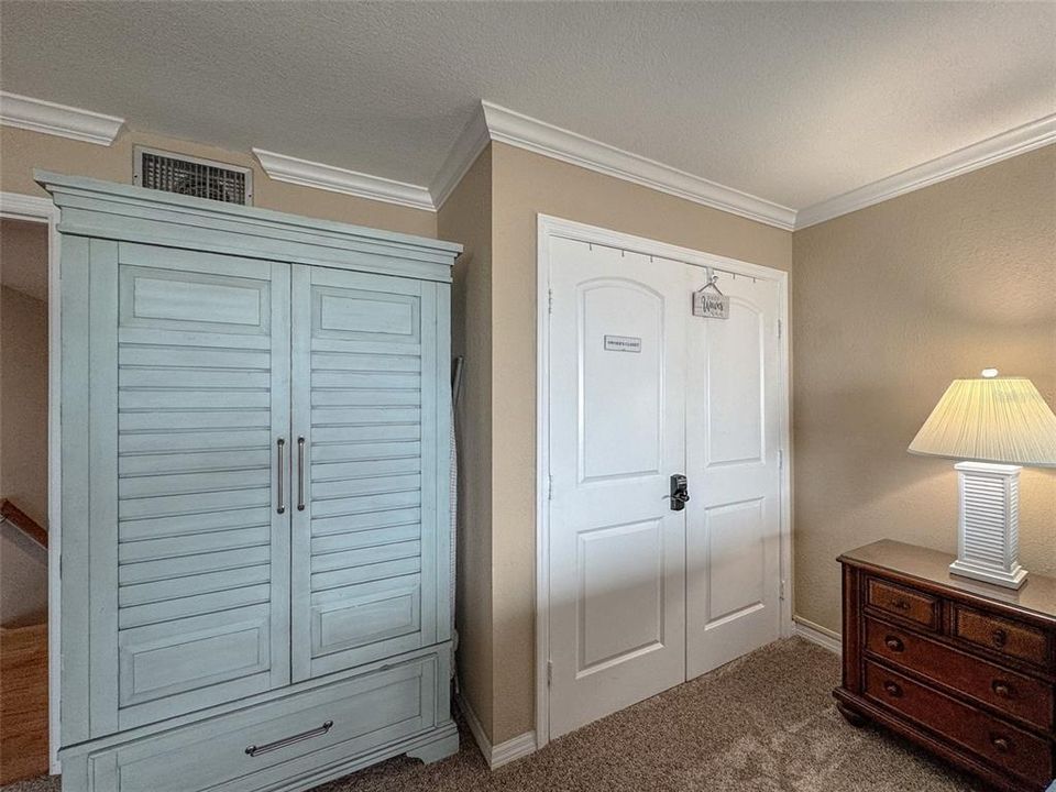 Activo con contrato: $596,000 (2 camas, 2 baños, 1010 Pies cuadrados)