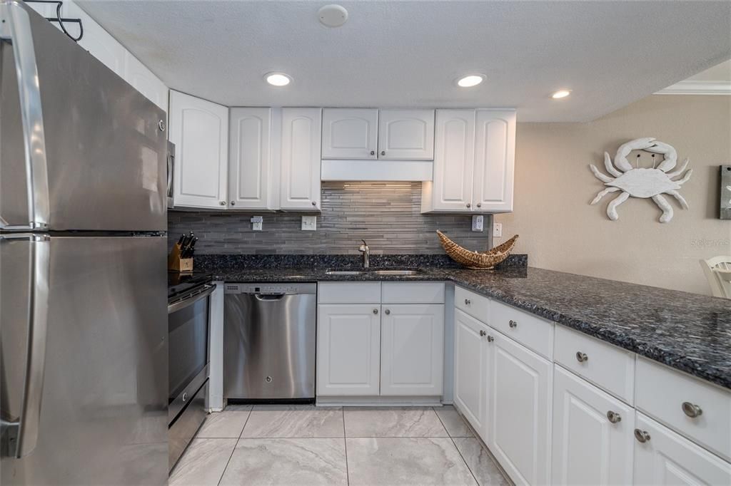 Activo con contrato: $596,000 (2 camas, 2 baños, 1010 Pies cuadrados)