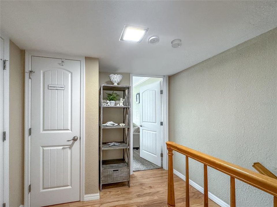 Activo con contrato: $596,000 (2 camas, 2 baños, 1010 Pies cuadrados)