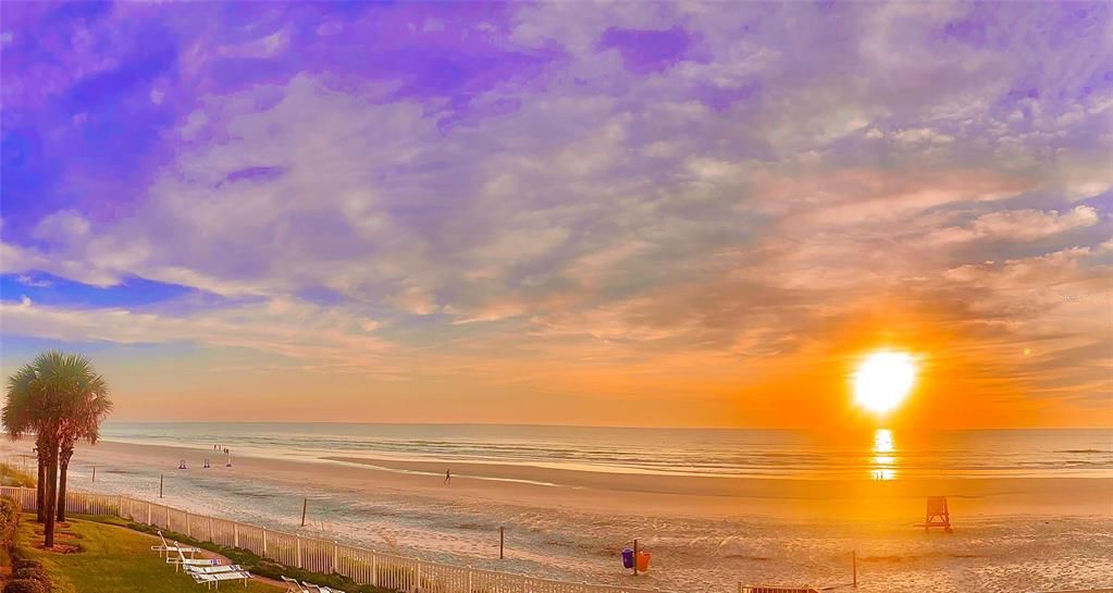 Activo con contrato: $596,000 (2 camas, 2 baños, 1010 Pies cuadrados)