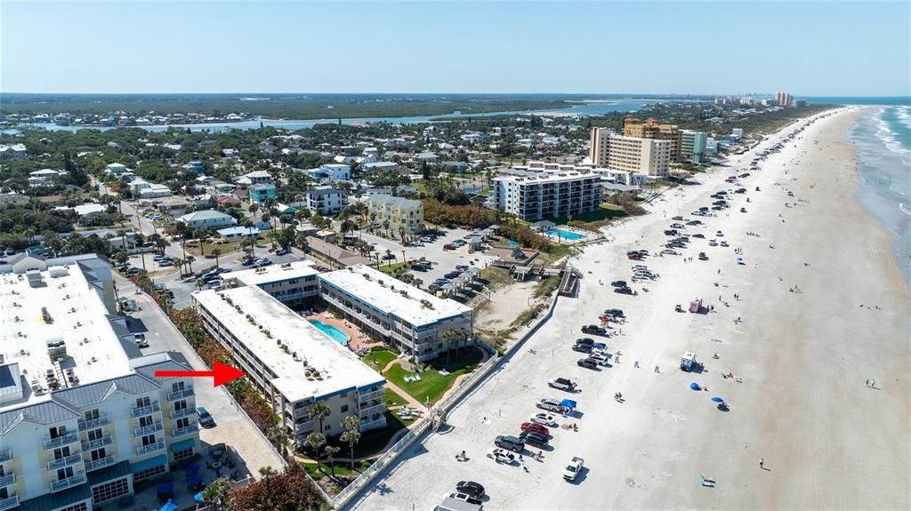 Activo con contrato: $596,000 (2 camas, 2 baños, 1010 Pies cuadrados)