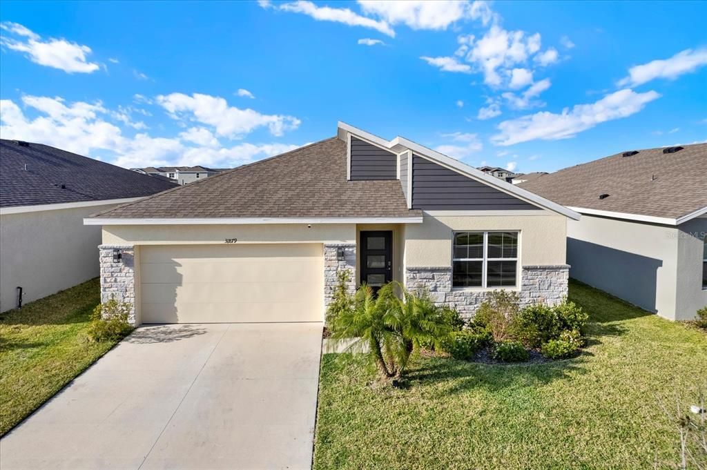 Recently Sold: $385,000 (4 beds, 2 baths, 1846 Square Feet)