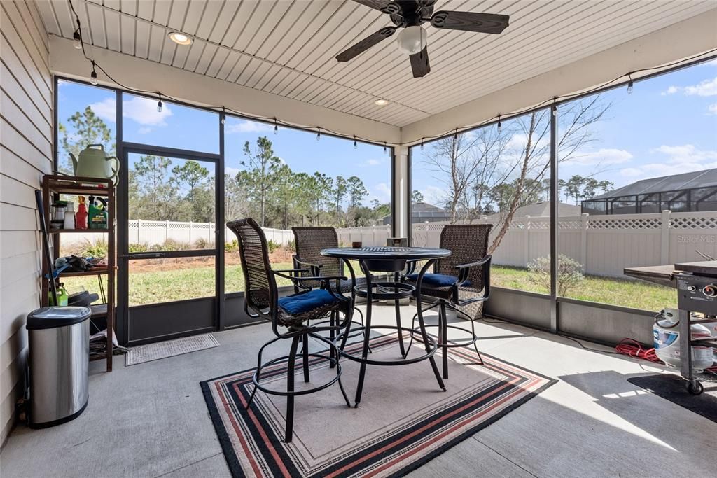 На продажу: $575,000 (5 спален, 3 ванн, 2374 Квадратных фут)