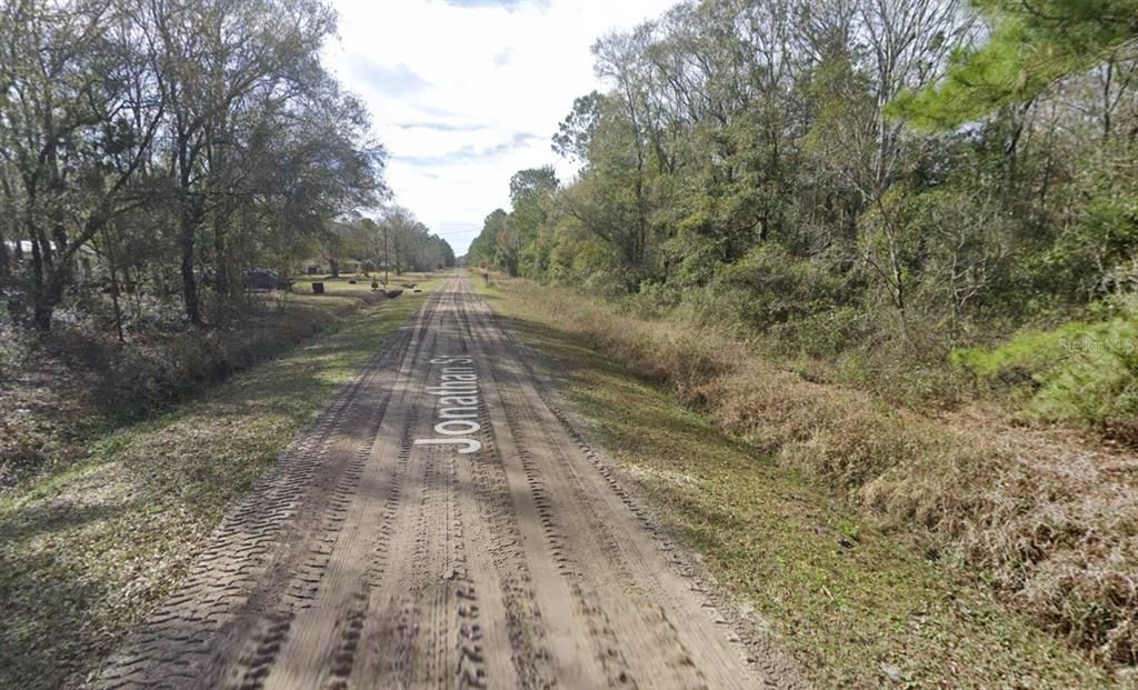 En Venta: $40,000 (1.14 acres)