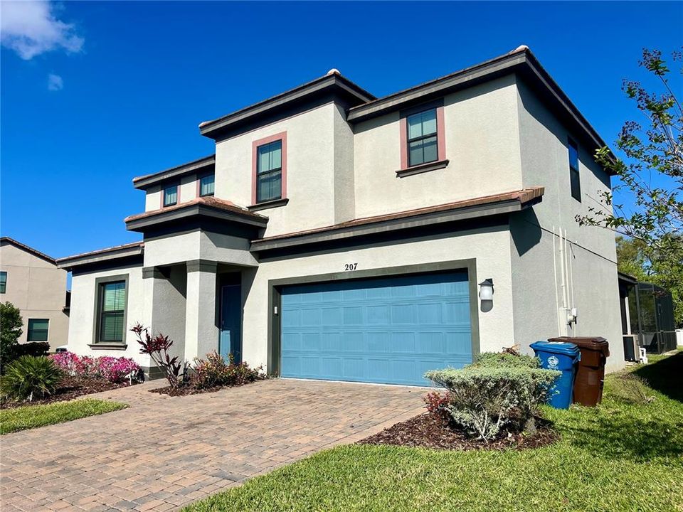 En Venta: $320,000 (4 camas, 4 baños, 2537 Pies cuadrados)