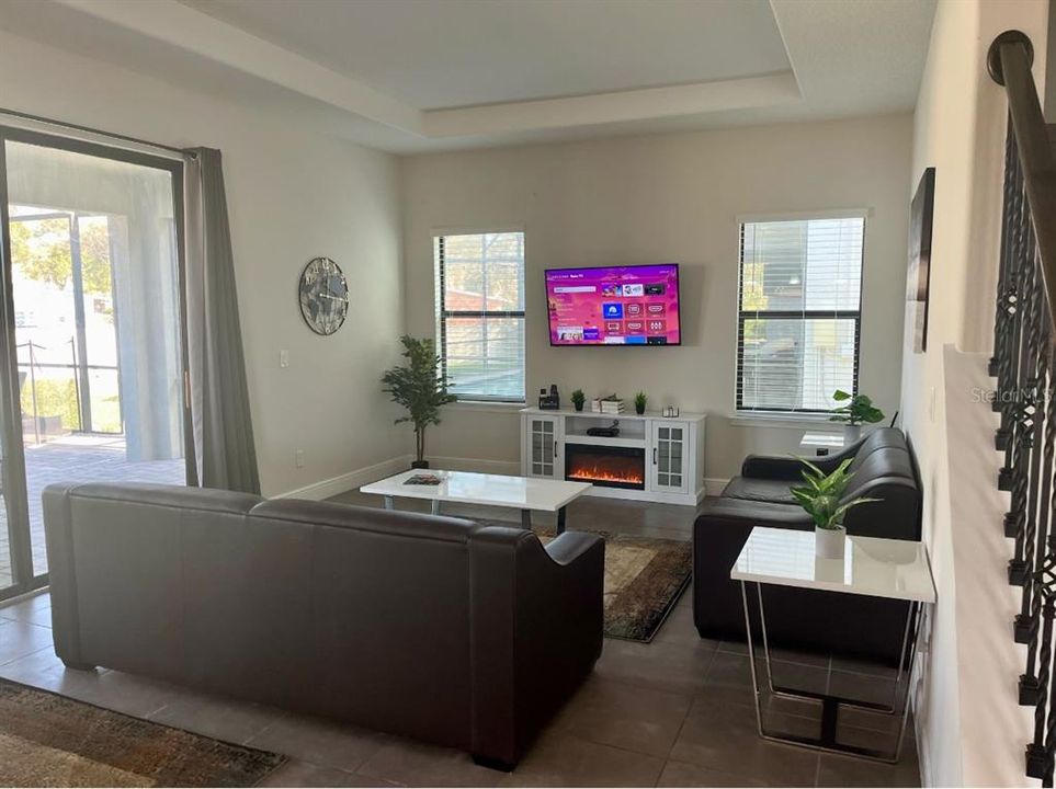 En Venta: $320,000 (4 camas, 4 baños, 2537 Pies cuadrados)