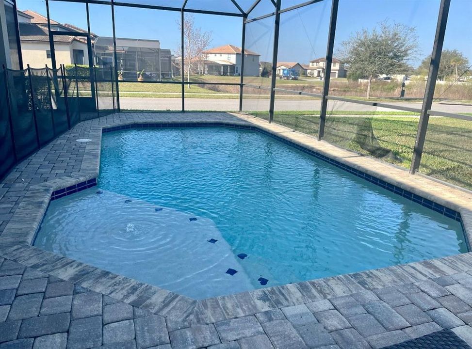 En Venta: $320,000 (4 camas, 4 baños, 2537 Pies cuadrados)