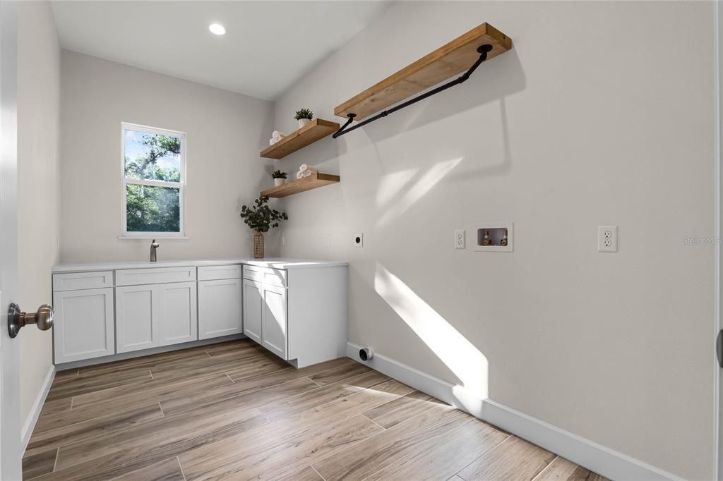 待售: $1,149,000 (4 贝兹, 3 浴室, 3021 平方英尺)