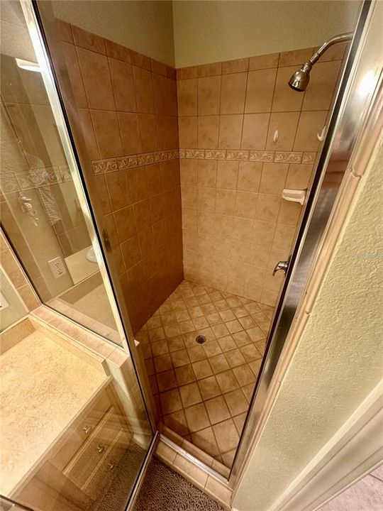 На продажу: $219,000 (2 спален, 2 ванн, 1200 Квадратных фут)