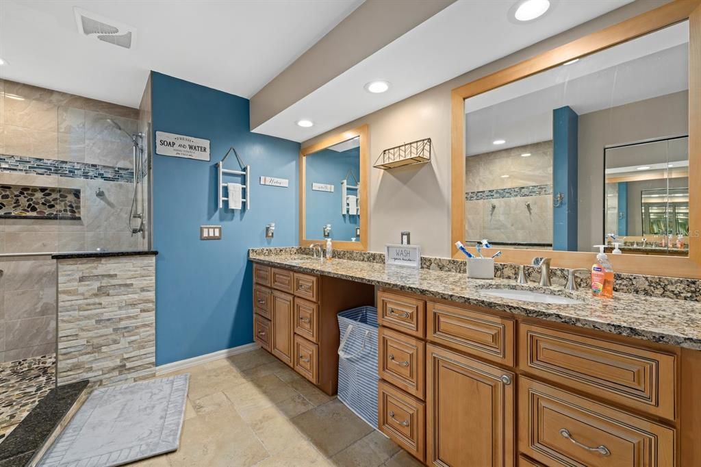 For Rent: $7,000 (3 beds, 2 baths, 2322 Square Feet)