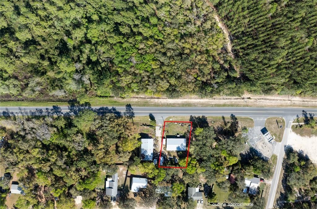 待售: $330,000 (0 贝兹, 0 浴室, 2400 平方英尺)