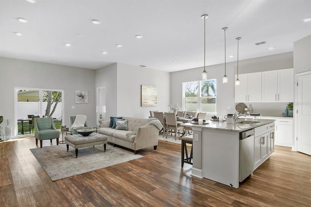 For Sale: $395,000 (4 beds, 2 baths, 2053 Square Feet)