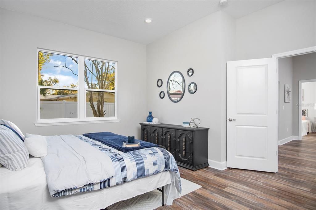 For Sale: $395,000 (4 beds, 2 baths, 2053 Square Feet)