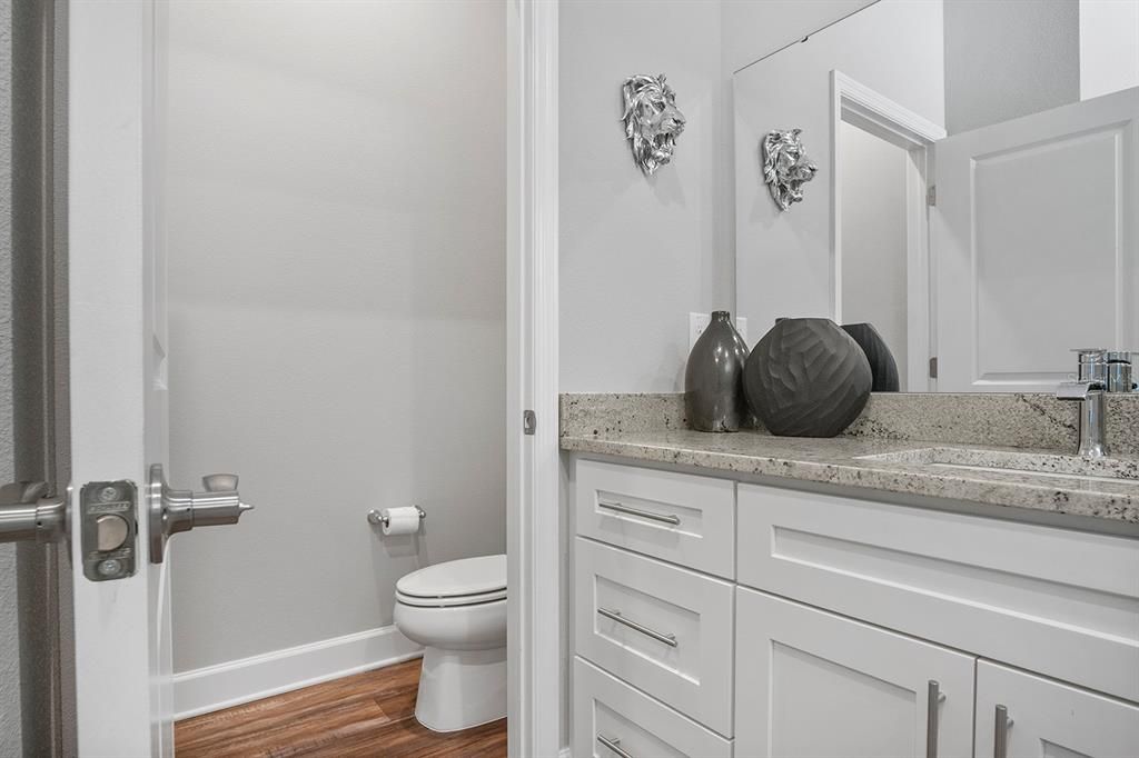 For Sale: $395,000 (4 beds, 2 baths, 2053 Square Feet)