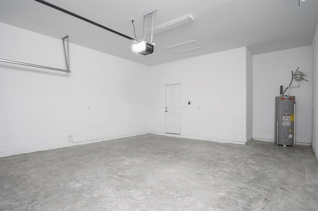 For Sale: $395,000 (4 beds, 2 baths, 2053 Square Feet)