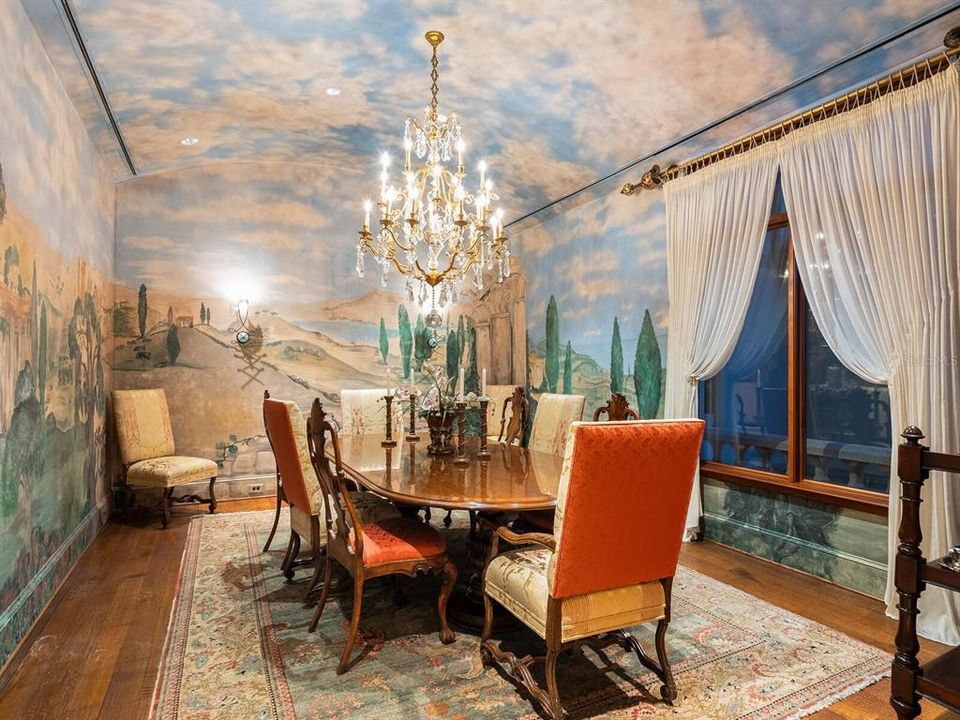 На продажу: $11,750,000 (5 спален, 6 ванн, 8050 Квадратных фут)