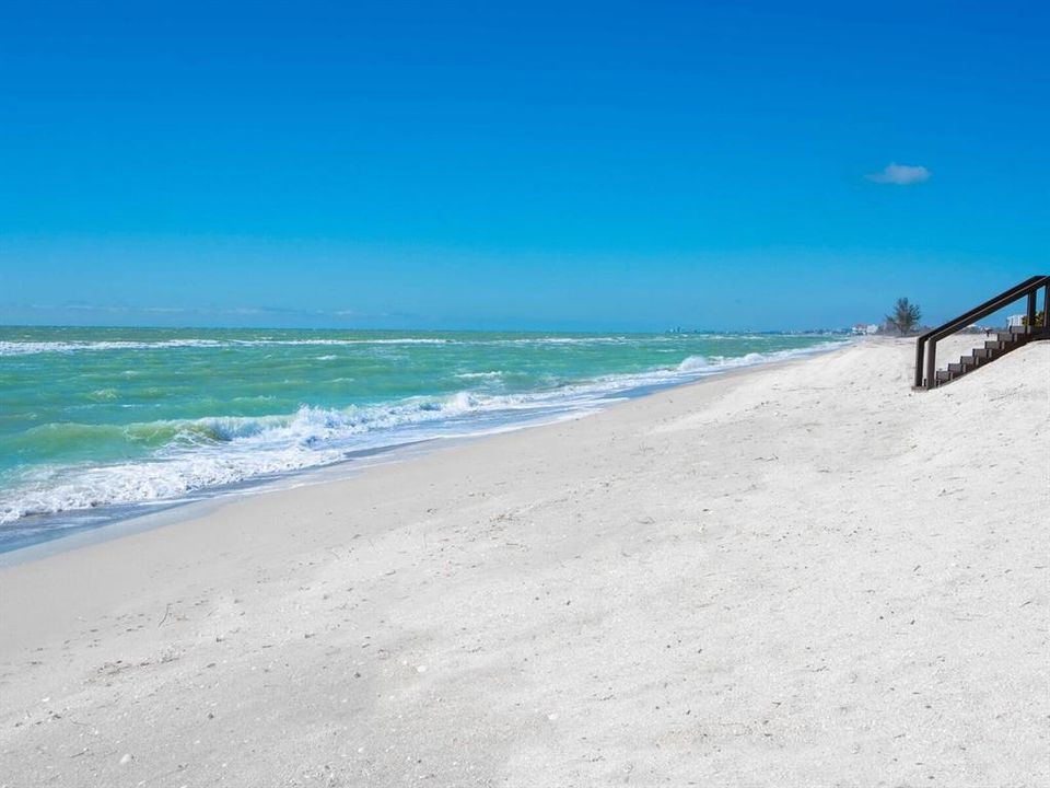 На продажу: $11,750,000 (5 спален, 6 ванн, 8050 Квадратных фут)