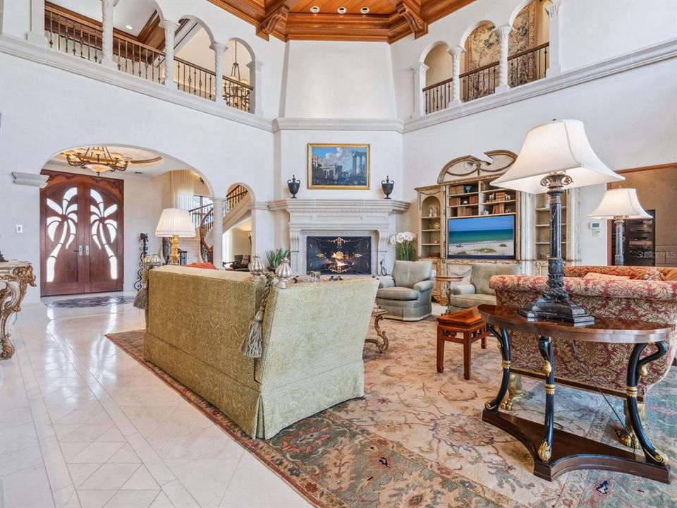 На продажу: $11,750,000 (5 спален, 6 ванн, 8050 Квадратных фут)
