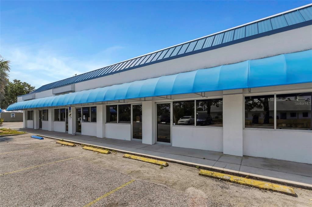 For Sale: $1,450,000 (0 beds, 0 baths, 9698 Square Feet)