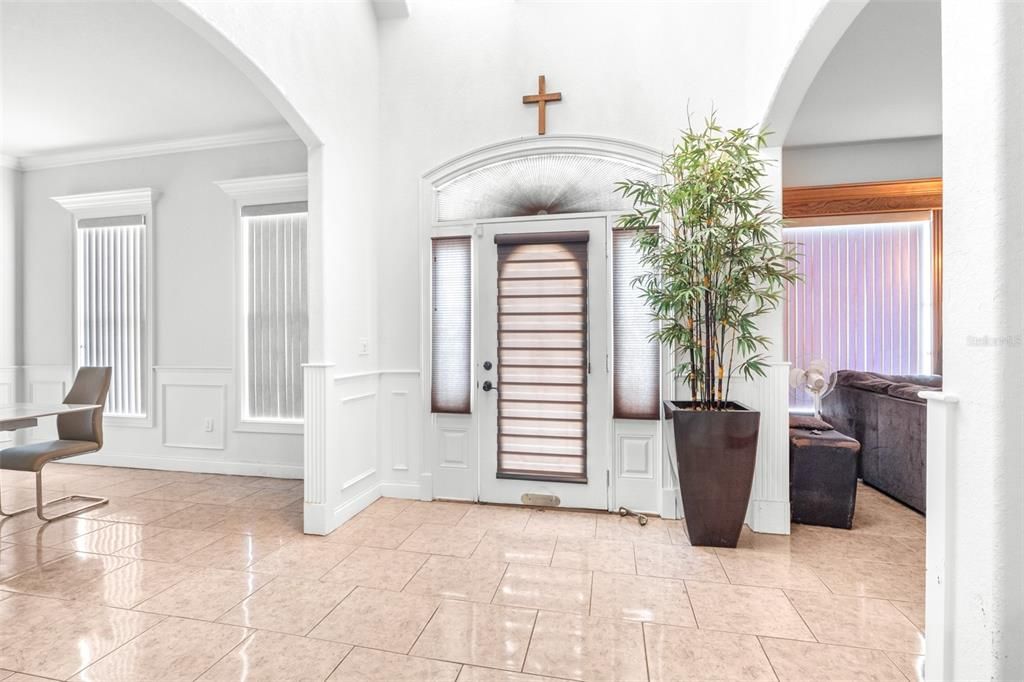 待售: $650,000 (4 贝兹, 4 浴室, 4654 平方英尺)