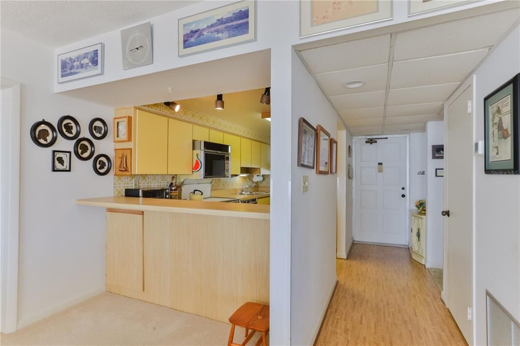 For Sale: $575,000 (3 beds, 3 baths, 2370 Square Feet)