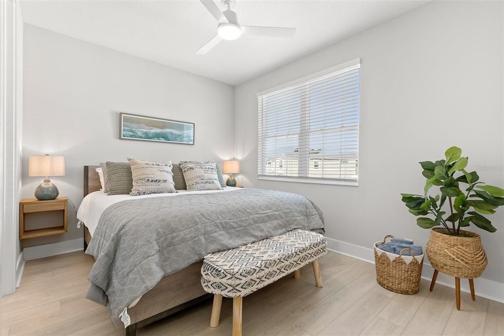 В аренду: $8,500 (3 спален, 2 ванн, 1678 Квадратных фут)